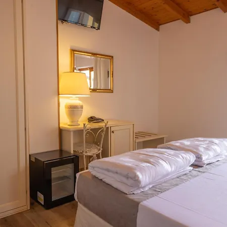Rabay Hotell Brenzone sul Garda